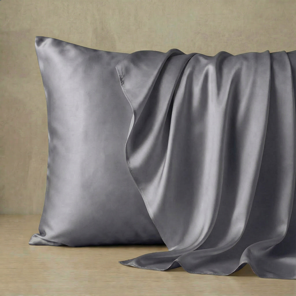 Signature Silk Pillowcase